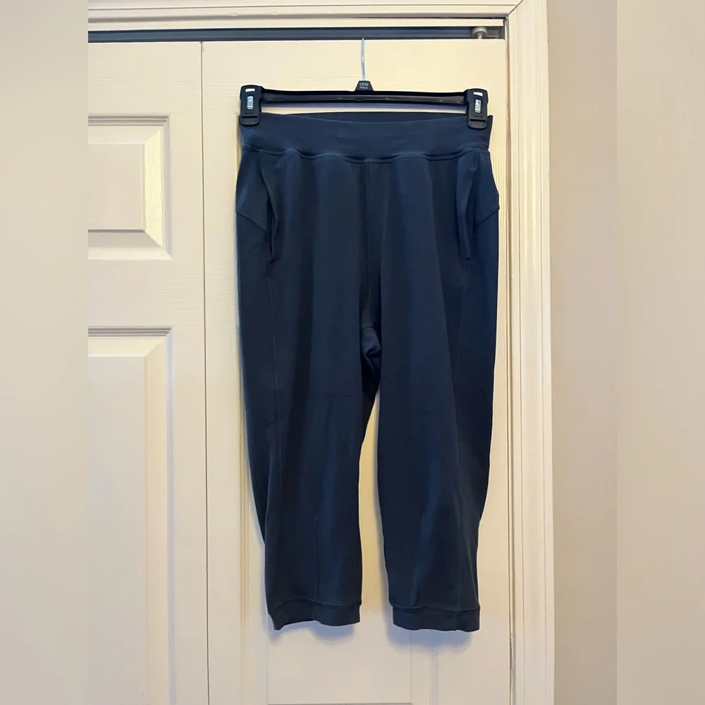 lululemon athletica size smoke